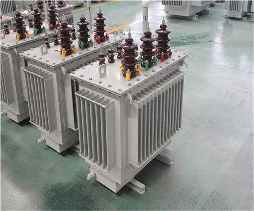 四平S13-1600KVA/35KV/10KV/0.4KV油浸式变压器